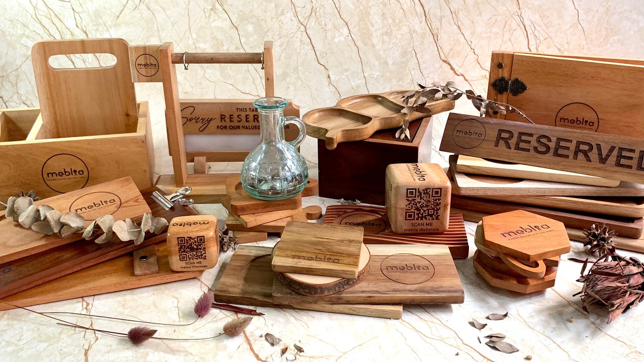 Meblia products